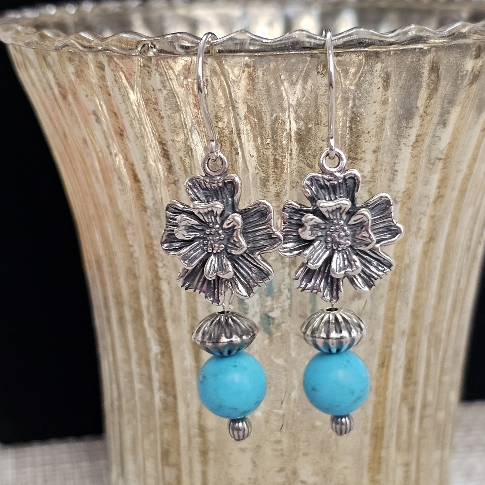 Southwestern Flower Dangle Earrings Oxidized 925 Silver and Howlite Beads - Picture 3 of 14